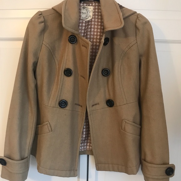 Women’s tan peacoat - Picture 1 of 6
